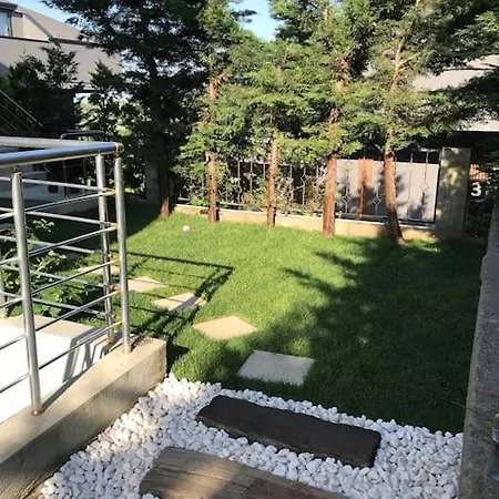 فيلة Orman Manzarali Muestakil Genis Villa Arnavutkoy