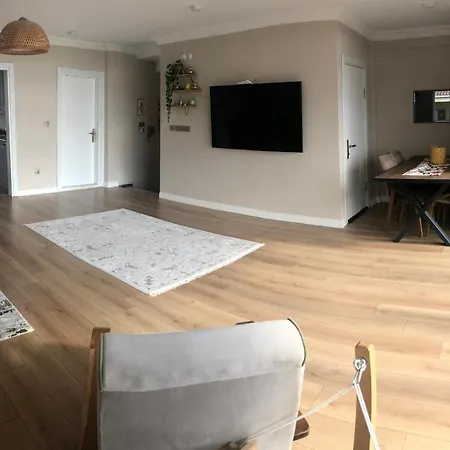 Orman Manzarali Muestakil Genis Villa * Arnavutkoy